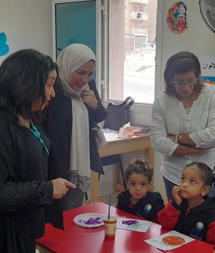 نائبة وزيرة التضامن الاجتماعي تتفقد حضانة خير وبركة والمرأة الجديدة بمجمع الخدمات المتكاملة بحي الأسمرات